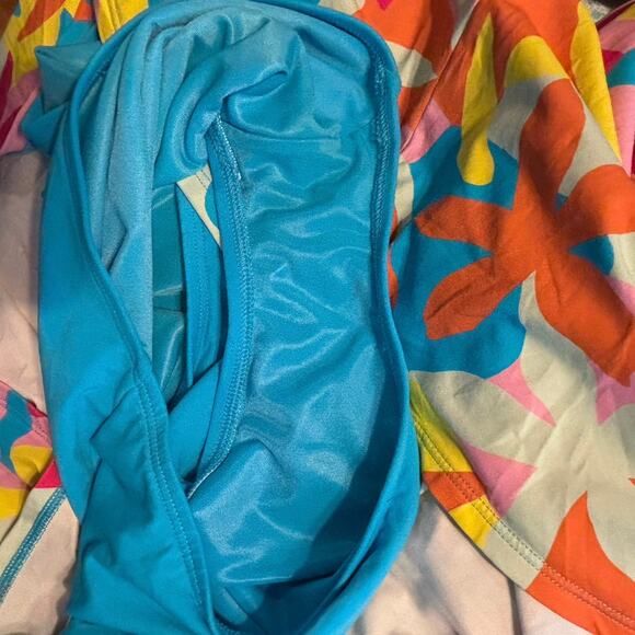 Lands End Plus Size 14 Skirted One Piece Swimsuit Bathing Suit Colorful - Picture 3 of 4